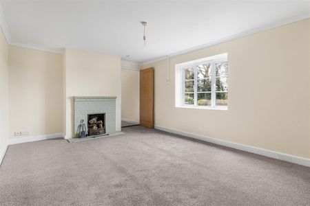 Broom Pin Cottage, Higham, Bury St. Edmunds - Photo 2