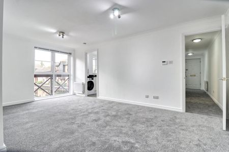 3 bedroom apartment to rent - Photo 5