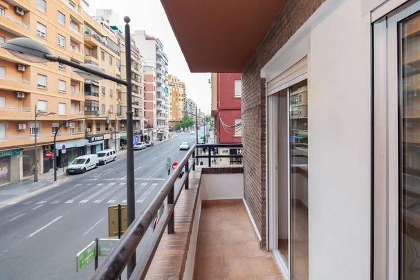 Carrer de Linares, Valencia, Valencian Community 46018 - Photo 1