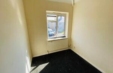 Ivy Road, Dudley, DY4 9QN - Photo 3