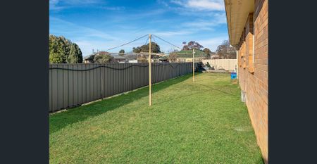 One Bedroom Unit Close to Town - Photo 5