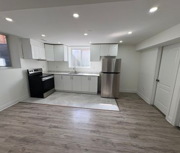 For Lease - 16 Bucksaw Street, Brampton, Ontario - Photo 5