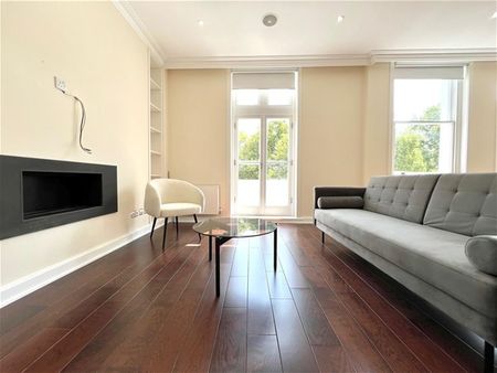 Hyde Park Place, London - Photo 2