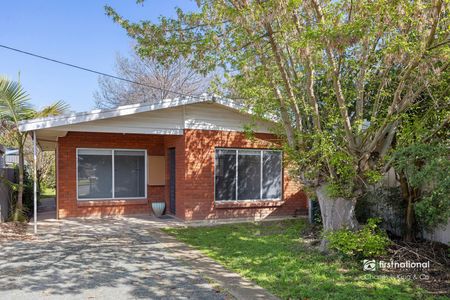 Low-Maintenance Unit Close to Town - Photo 4
