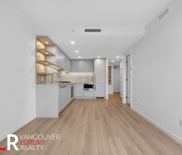 Condo in Coquitlam, BC - Photo 4