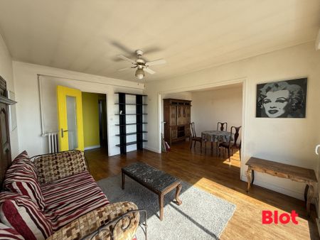 Location Appartement 4 pièces 78m² RENNES 35000 - Photo 3
