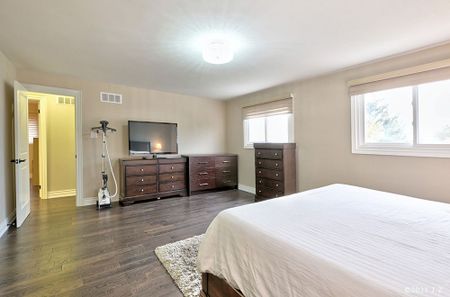 For Lease - 48 Havagal Crescent, Markham, Ontario - Photo 5