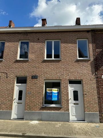 Instapklare en gezellige rijwoning in het centrum van Roeselare - Foto 4