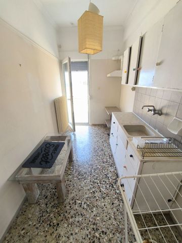 Studio/Γκαρσονιέρα για ενοικίαση Τριών Ναυάρχων - Άγιος Ανδρέας (Πάτρα) - Φωτογραφία 2