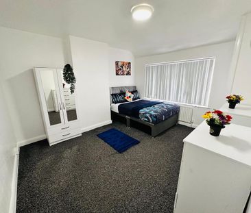 1 bedroom in a house share to rent - Photo 6