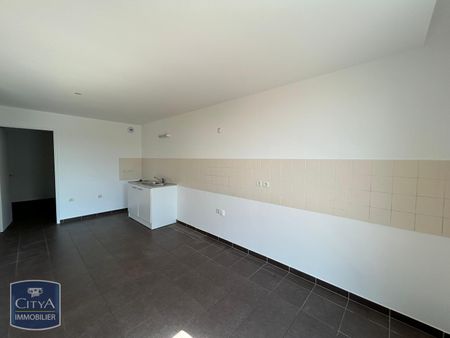 Location Appartement 4 pièces 115m² MEAUX 77100 - Photo 5