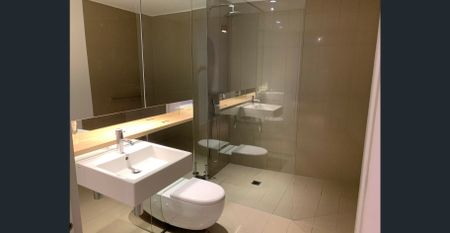 LEVEL 2 | MODERN & UNFURNISHED ONE-BEDROOM APARTMENT | @ CENTRAL PARK - Photo 4