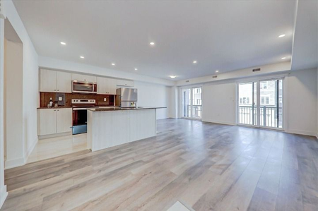 For Lease - 14 Pumpkin Cor Crescent Unit# 2, Barrie, Ontario - Photo 2