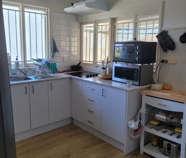 Coopers Plains - Photo 5