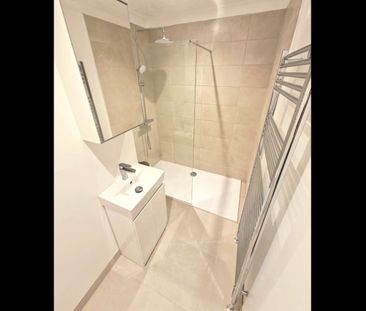 1 Bed Flat, York Road, BN3 - Photo 3