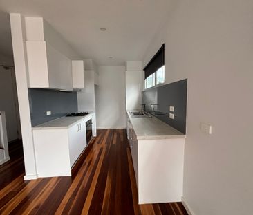 Effortless Lifestyle In A Great Location! - Photo 3