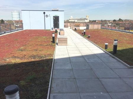 2 bedroom flat to rent - Photo 3