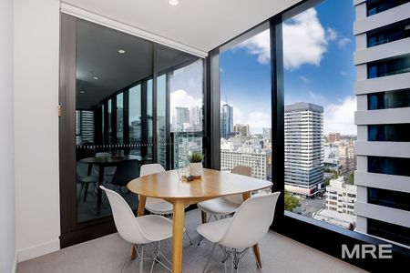 1709/285 La Trobe Street, Melbourne - Photo 4