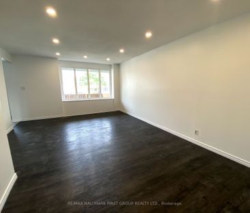 For Lease - 973 Mink Street, Pickering, Ontario - Photo 6