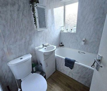 2 bedroom bungalow to rent - Photo 6