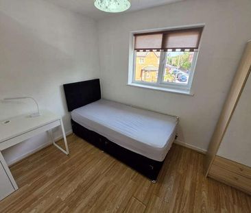 Chorlton Road, Hulme, Manchester, M15 - Photo 5
