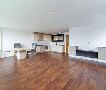 2 bed penthouse to rent in Waterloo Square, City Centre, NE1 - Photo 2