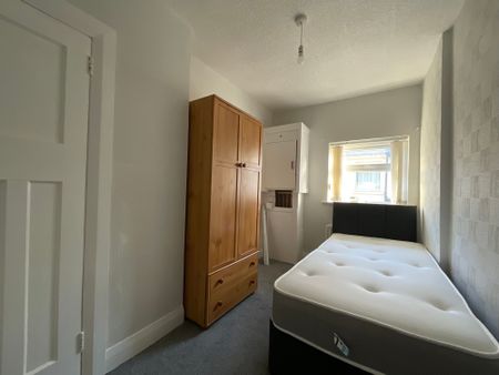 51 Glencairn Street, Belfast, BT13 3LT - Photo 5