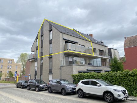 RUIME DUPLEX MET AUTOSTAANPLAATS ! - Photo 2