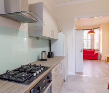 3 Bed Maisonette, Surrey Quays, SE16 - Photo 5