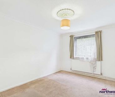 Bodmin Close, Old Town, Eastbourne, BN20 - Photo 6