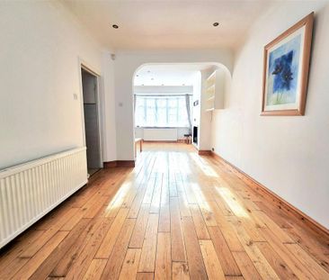 3 bedroom terraced house to rent - Photo 4