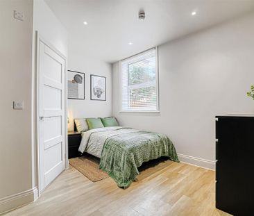 1 bedroom in a house share to rent - Photo 6