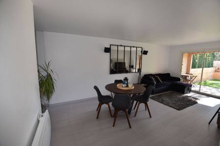 Location appartement 2 pièces 49.56 m² Fréjus 83600 - Photo 5