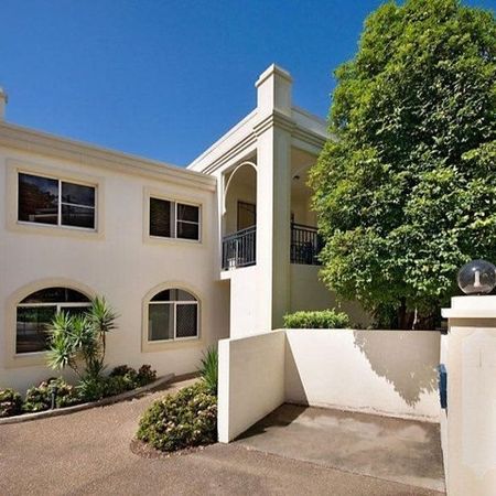 21/1 Cleveland Terrace, North Ward QLD 4810 - House For Rent | Domain - Photo 2