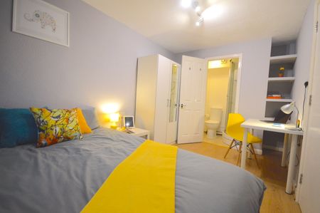 Five-Bedroom Shared House Near Heathrow! Room 3 - Photo 4