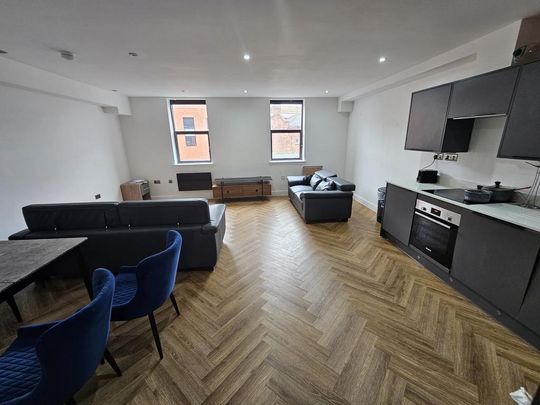 1 bedroom in a flat share to rent - Photo 1