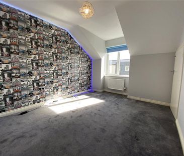 4 bedroom terraced house to rent - Photo 2