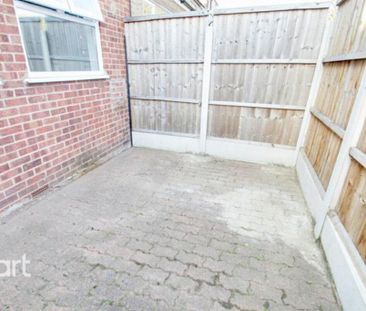 Studio to rent - Photo 6