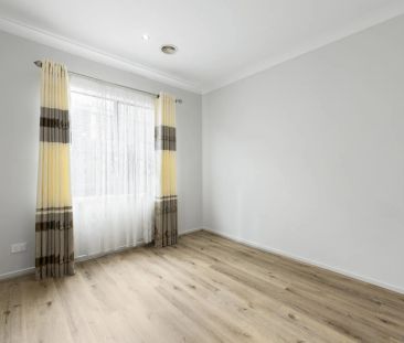 Modern Comfort and Family Appeal in Werribee - Photo 4
