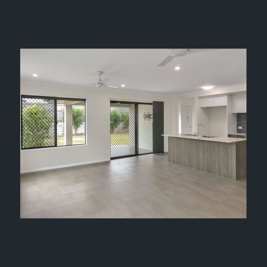 Modern Family Home in Prime Cosgrove Location - Photo 1