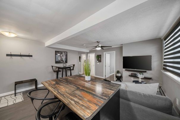 For Lease - 4538 Huron Street Unit# 8, Niagara Falls, Ontario - Photo 1