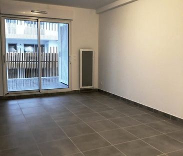 T2 AVEC TERRASSE ET PARKING - Photo 1