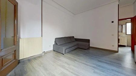 Apartamento de alquiler en Aduana, Sol - Photo 3