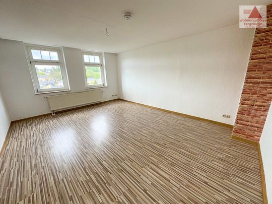 Großzügige 3-Raum-Wohnung in Grünhain zu vermieten - Photo 1