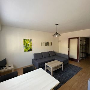 Location Appartement 1 pièce 31m² - Photo 2