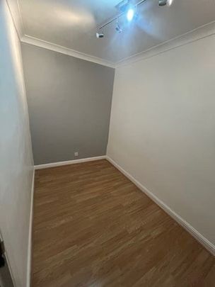 3 Bed Terraced House, Aldworth Road, E15 - Photo 1