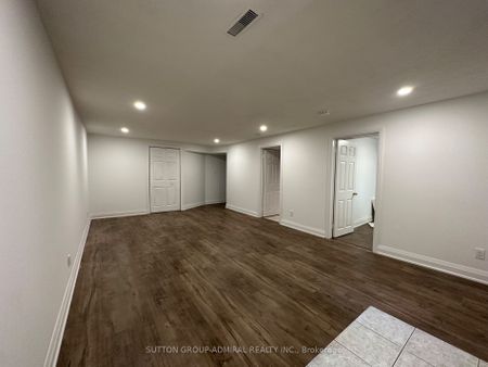 For Lease - 7 Resolution Crescent Unit# Lower A, Toronto, Ontario - Photo 2