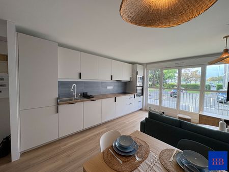 Location Appartement 1 pièce 49m² - Photo 2