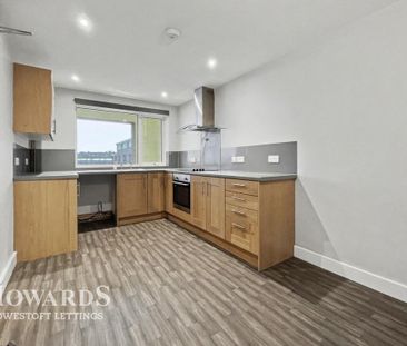 2 bedroom flat to rent - Photo 6