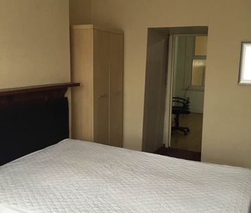 1 Bed Flat, Kingsley Road, TW3 - Photo 3